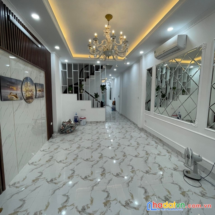 Bán nhà phố hoàng ngân, ngõ ôtô, 5 tầng, dtxd36.6m2, mt5.1m. 0338080356