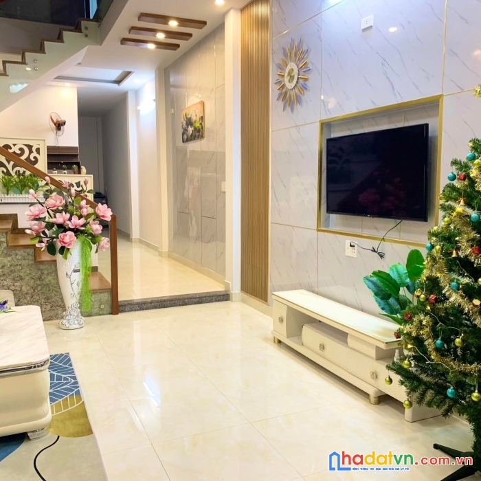 Nhà mặt tiền nam việt á, đa mặn, 80m2, 2 tầng đẹp ko tỳ vết