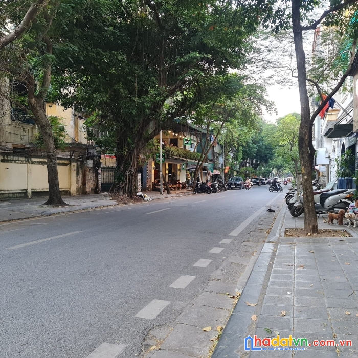 Bán nhà mặt phố hàng chuối, hai bà trưng gần nguyễn công trứ, lò đúc, tăng bạt hổ, trần thánh tông.