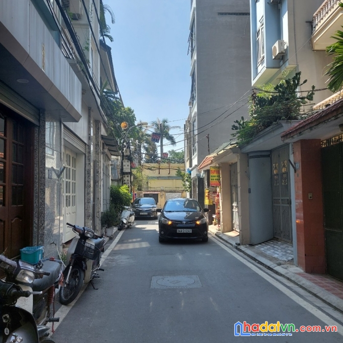 Nguyễn văn cừ nối liêng nguyễn sơn 112m2  4 tầng 16,tỷ nhỉnh xíu,tiện ích ở đây không thiếu thứ gì