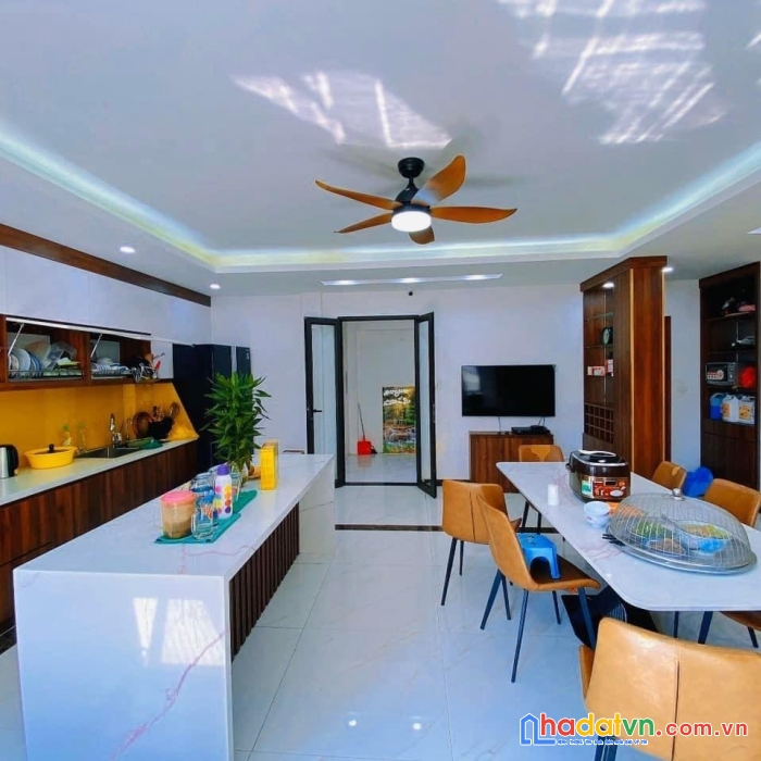 Nhà đẹp phú đô,nam từ liêm 60m2x6 tầng,tm, mặt tiền 5m , kinh doanh, vp, spa.