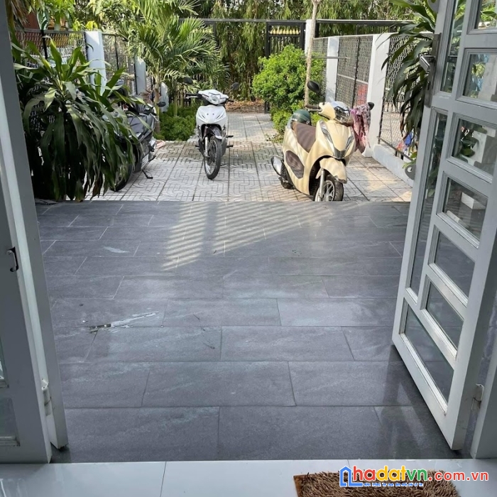 Nhà bán hẻm 38 nguyễn văn cự 4.5x36m tân tạo a bình tân chỉ 3.6 tỷ