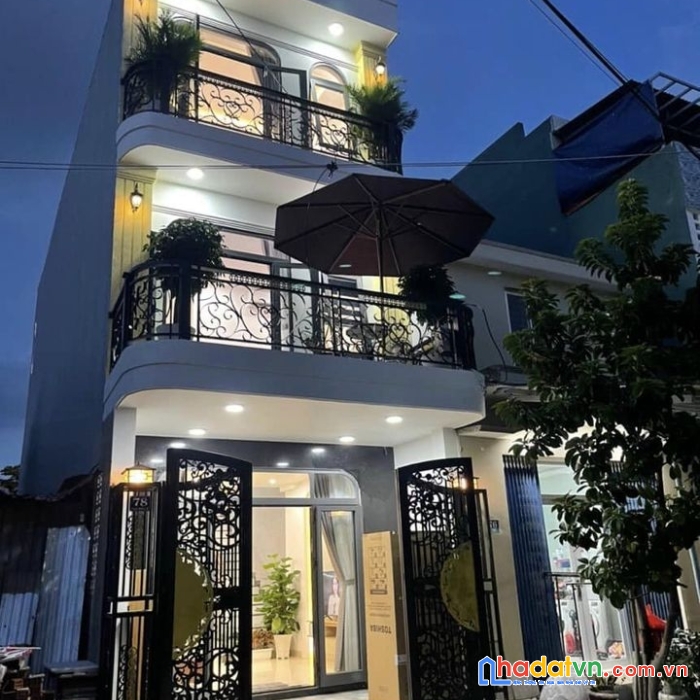 Bán nhà siêu đẹp 3 tầng ôtô tránh 2 mặt thoáng gần ngay điện biên phủ - đà nẵng