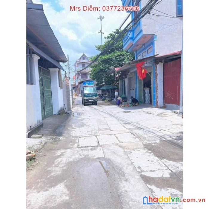 2.1 tỷ, mrs diễm cần bán 71m đất trục chính kinh doanh lỗ giao, việt hùng, đông anh