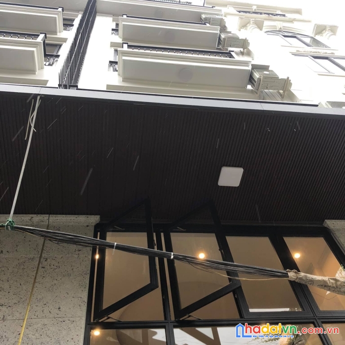 Bán nhà phố hoàng văn thái, thanh xuân 48m2x6t,thang máy, phân lô, ô tô đỗ. giá chỉ 7 tỷ.