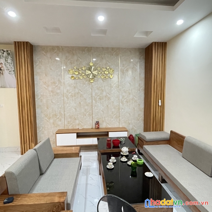 Bán nhà phố khương trung: 36m2*5 tầng, lô góc, sđcc, cực gần phố, chỉ nhỉnh 4 tỷ.