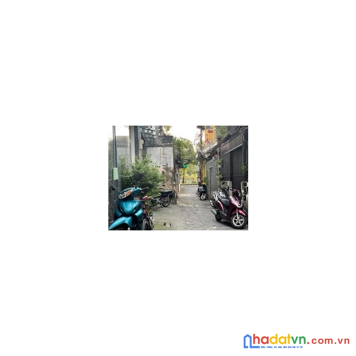 Bán nhà lý chính thắng, q3,30m2, 3 tầng, chỉ 4,950 tỷ.