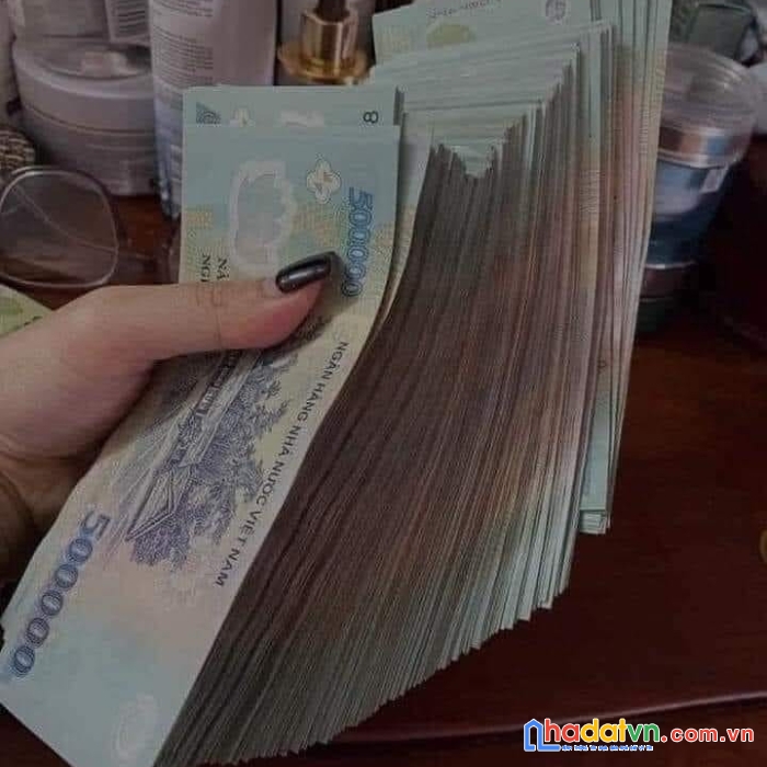 Bán gấp 120m2 đất mặt tiền doãn kế thiện ô tô đỗ cửa thoải mái- kd mạnh