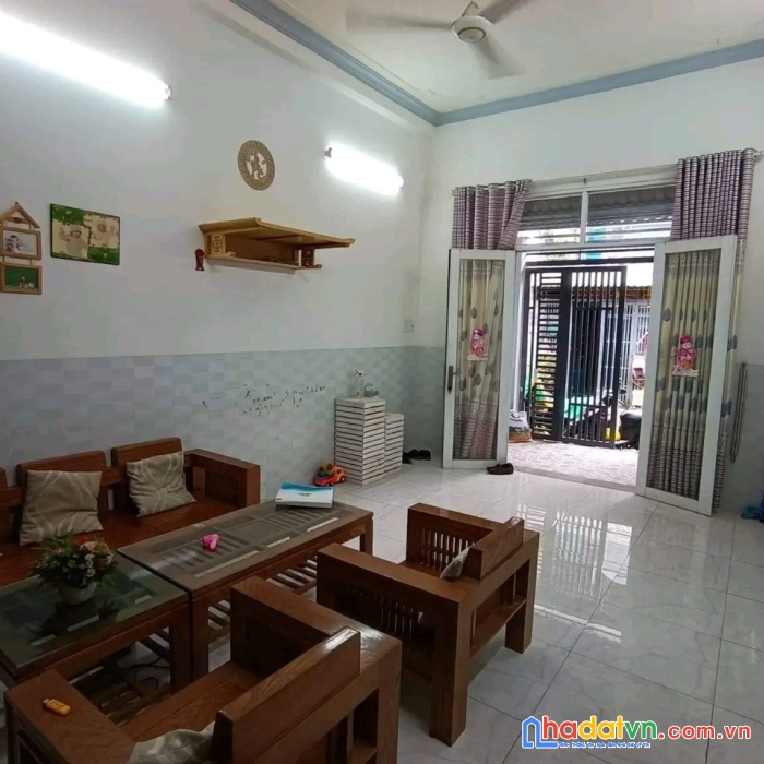 Có ngay hộ khẩu cô giang quận 1 - nhà 4 tầng btct - 4x14m - vuông a4 - 5pn wc - chỉ 13.x tỷ