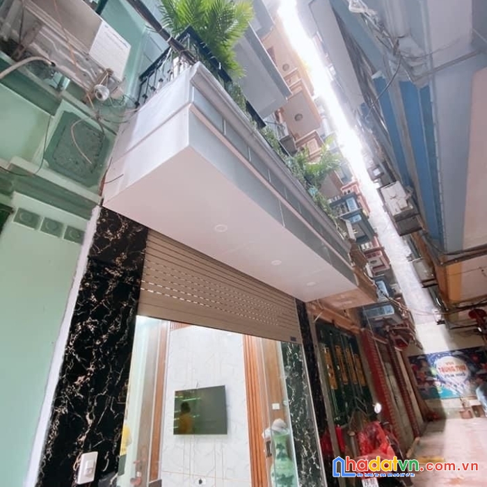 Chính chủ bán gấp nhà hồng mai 37m năm tầng giá nhỉnh 4 tỷ .