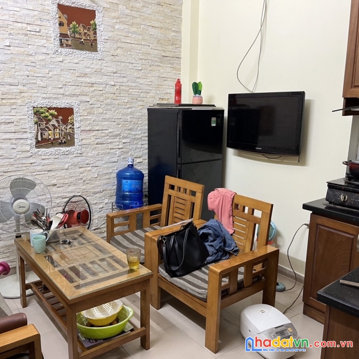 Nhà mặt ngõ ngô sỹ liên đống đa chỉ 2.1 tỷ dt 20m2 4t 3mmt ở luôn gần oto lh 0799198898