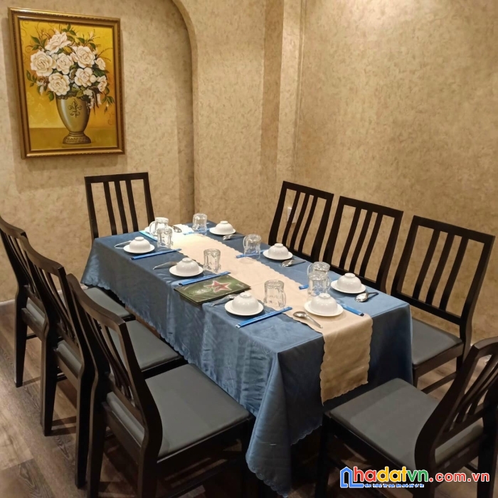 Nhà mặt tiền kinh doanh, view landmark 81, 85m2, chỉ 15 tỷ