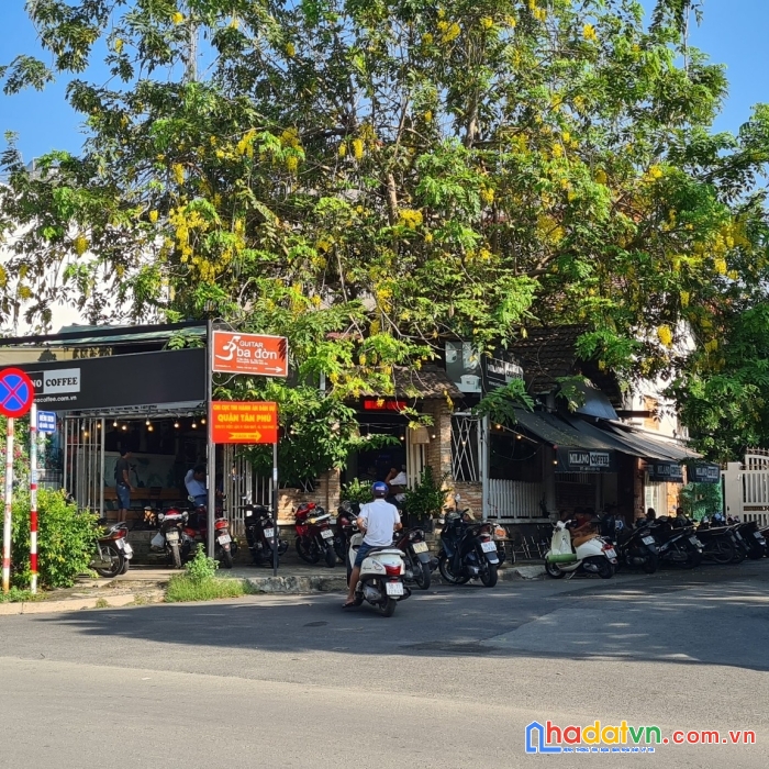 Bán nhà đường độc lập,  26m2, nhỉnh 2 tỷ, tân quý,  tân phú.