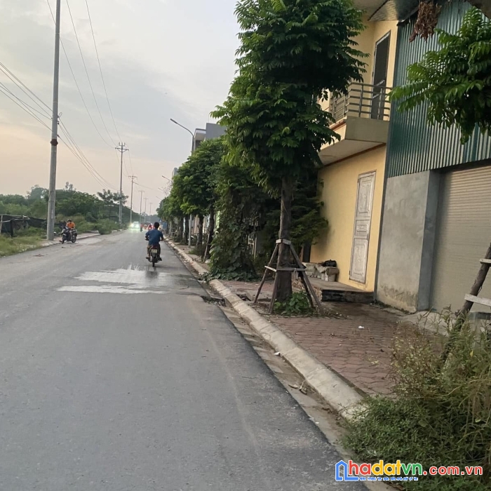 Bán đất đức giang, hoài đức 70m ô tô, đầu tư, kinh doanh 3,x tỷ