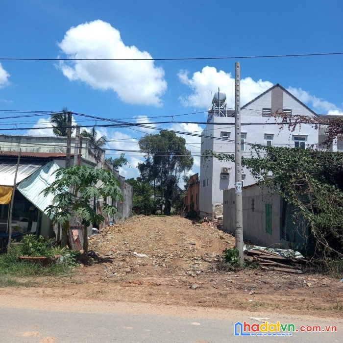 Bán nhanh lô đất chính chủ mặt tiền đường thượng thâu thanh