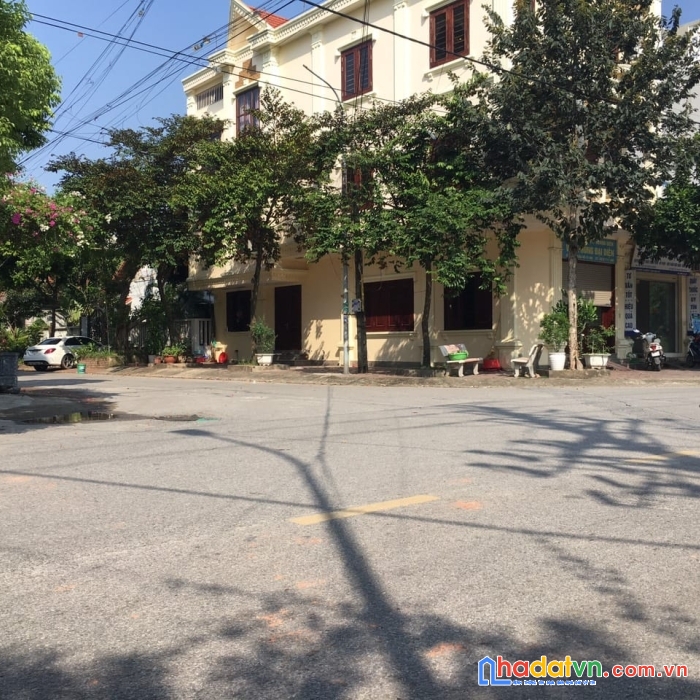 Cc cần bán lô đất trung tâm tt hồ, thuận thành, bắc ninh, giá 2.8 tỷ