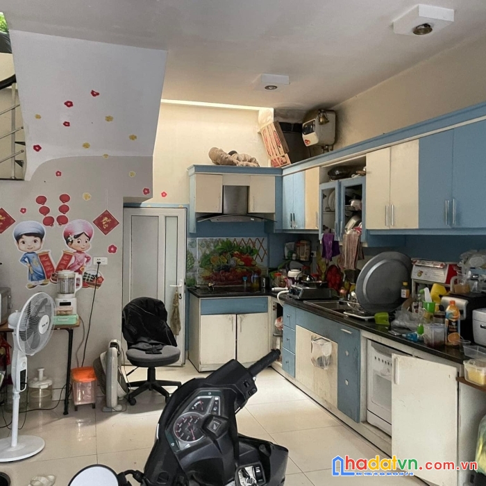 Nhượng lại nhà võng thị dt 36m2  -  ô tô, kinh doanh  - mt 5