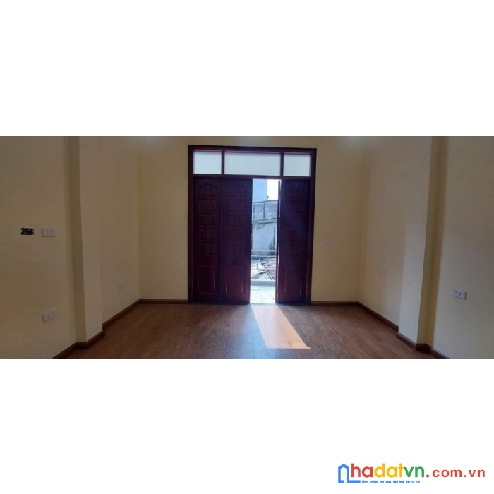 Nhỉnh 4 tỷ có nhà lô góc  phố lê đức thọ quận nam từ liêm 50m2  mt 4m. 0812159368