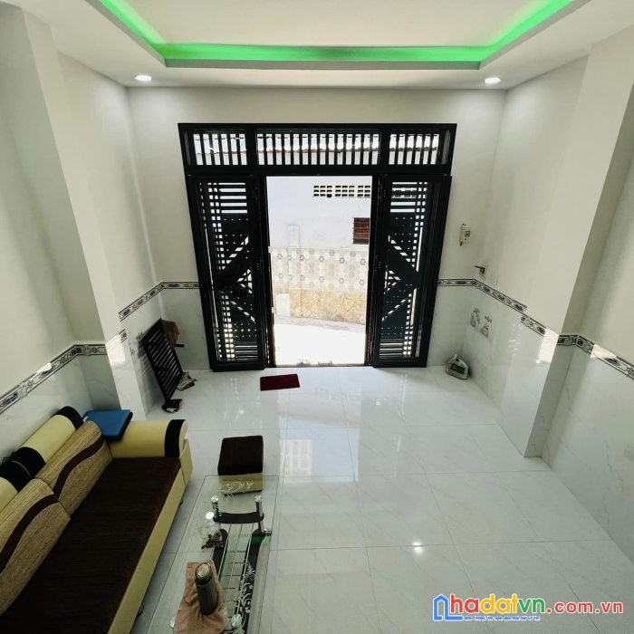 Tt gò vấp 5p qua bình thạnh - nhà đẹp ở ngay – dt 37m2 1t1l 2pn btct – 10m ra hẻm xe hơi
