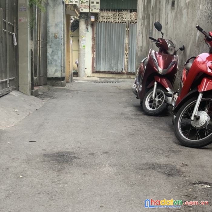 Bán gấp nhà đẹp mễ trì – nhà 2 thoáng - ô tô đỗ cổng