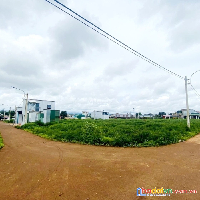 Suất ngoại giao đất nền sổ đỏ trung tâm krong năng...