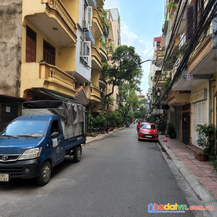 Bán nhà xuân la-tây hồ-phân lô-4 tấng-oto-ngõ thông-giá: 6,7 tỷ