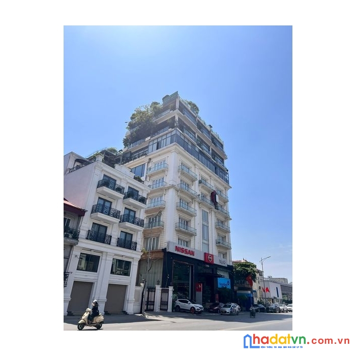 Nhà mặt phố nghi tàm - âu cơ - tây hô. dt 340m2. mt 7. giá 125 tỷ. lh 0977717488