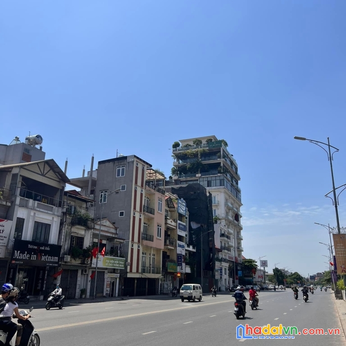 Mặt phố võng thị - lạc long quân - tây hồ. 220m2. 8 tầng. giá 90 tỷ
