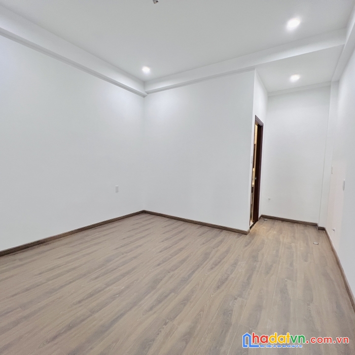 Nhà nguyên căn ,hẻm xe tải, dương quảng hàm gò vấp