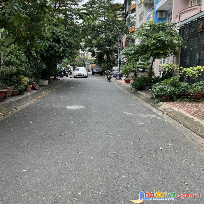 Quận 3, hxh cmt8, gần cv lê thị riêng, diện tích lớn, chỉ 16 tỷ 500