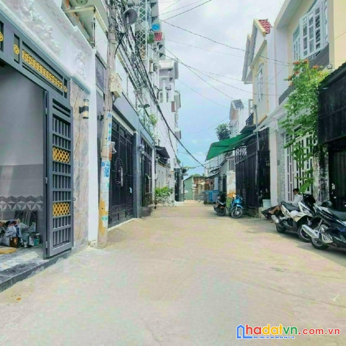 Nhà phố 4 tầng mới - ô tô vào - huỳnh  tấn phát - kinh doanh. 72m2 giá chỉ 8.2 tỷ.