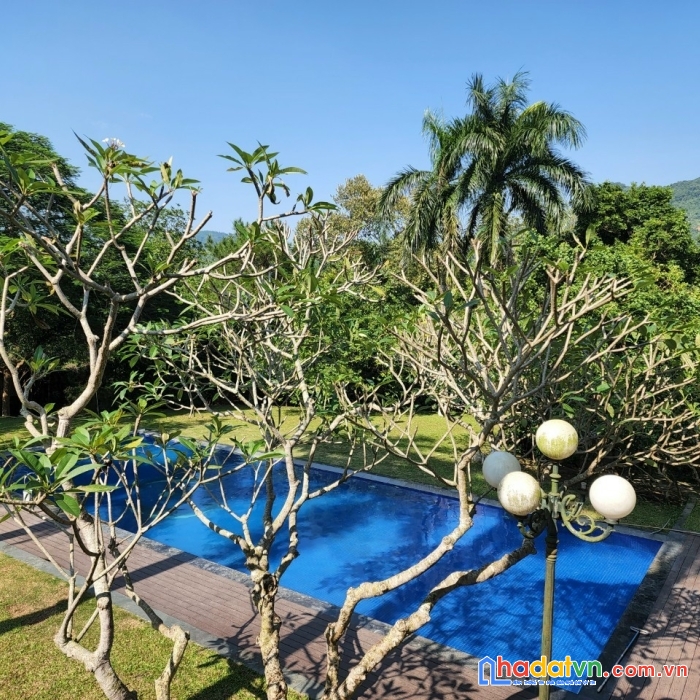 Bán biệt thự 5 sao lương sơn hoà bình 7254m2 giá 100 tỷ.