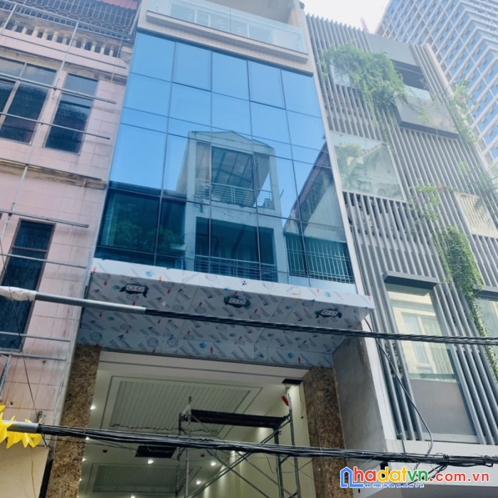 Siêu phẩm mặt phố nguyễn tuân mới lên sóng, 8 tầng, thang máy, dt60.9m2, mt5.5m. 0338080356