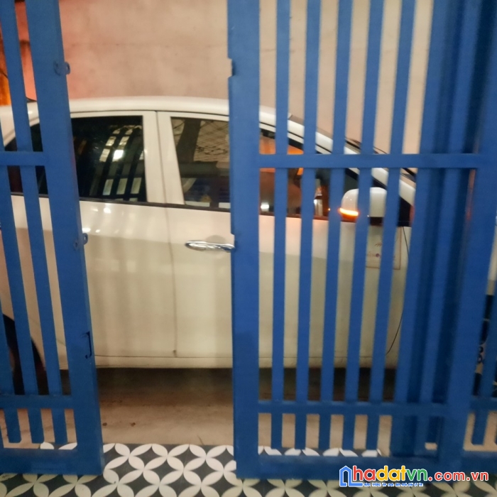 Cần bán gấp nhà 60m phường thảo điền giá 8 tỷ