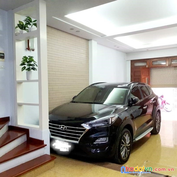 Siêu đẹp phùng chí kiên, 2 thoáng, thang máy, ô tô vào nhà, kinh doanh, 55m2, nhỉnh 11 tỷ, ở luôn