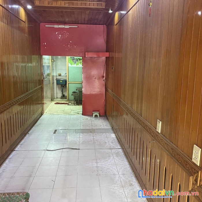 Chính chủ cần bán nhanh căn nhà 4 tầng số 139 mặt phố minh khai, thành phố thái bình