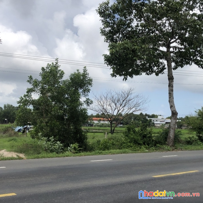 Bán đất mặt tiền ngay trung tâm hành chính long điền liên hệ : 0901325595