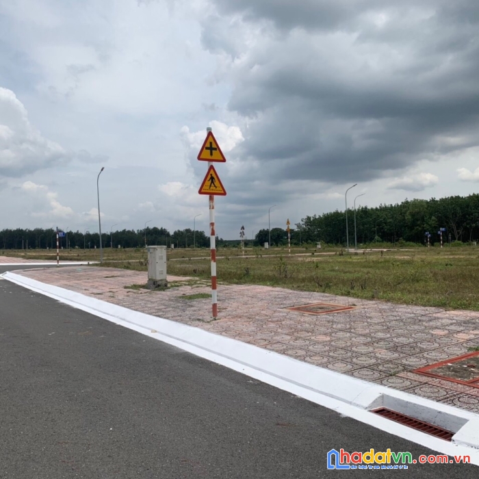 Bán đất xã lộc an, ngay hồ sinh thái lộc an, huyển long thành, tỉnh đồng nai. giá đầu tư rất tốt