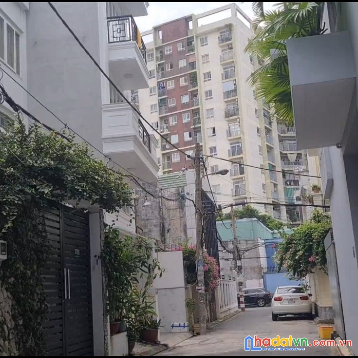 Biệt thự đơn lập tọa lạc - tron khu vip chuyên gia hàng không