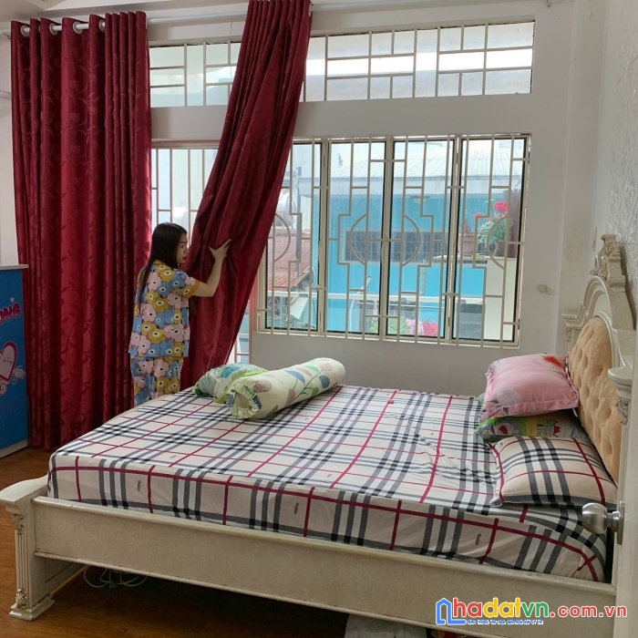 Nhỉnh 7tỷ nhà đẹp hxh lê văn sỹ,tân bình qua q3 phú nhuận,55m2,ngang 5.5m, 3tầng,vuôngnở hậu,