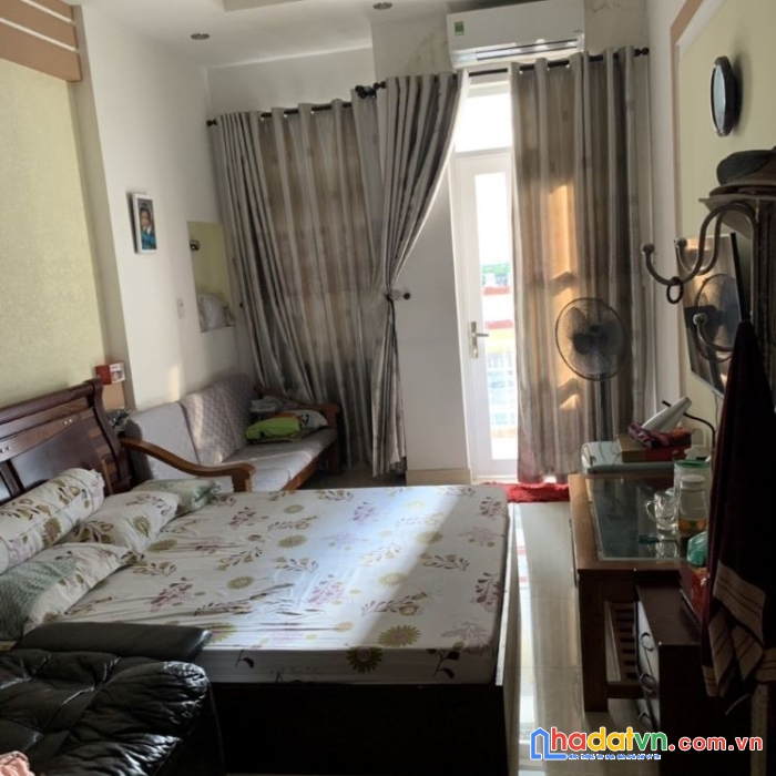 Hha 210.5 mặt tiền kinh doanh. nhà khu an ninh giáp quận 1 tphcm giá rẻ, 57m2. xe hơi vô nhà.