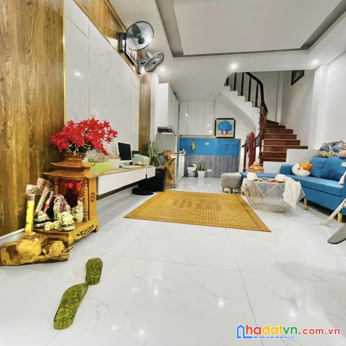Nhà đẹp, hiện đại phố tây sơn 40m, 5t. cách phố 30m. kd dòng tiền. sổ đẹp. 6.2 tỷ. 0836797686