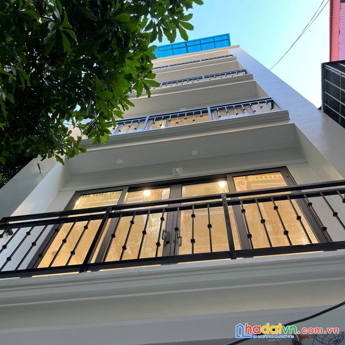 Phố kim đồng 50m2 –7 tầng thang máy thông sàn – 3 oto tránh nhau.