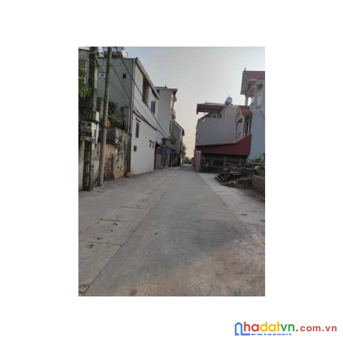 Siêu đẹp 61,5m2 lương nỗ tiên dương, đường 5m, giáp bìa làng, chỉ hơn 2 tỷ chút