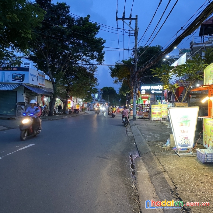 Bán nhà trường thọ thủ  đức gái rẻ.