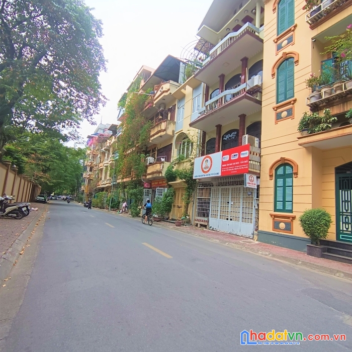 Bán nhà riêng quận cầu giấy, phố phùng chí kiên 55m, căn góc – 5 t – mt 4m: 12.8 tỷ