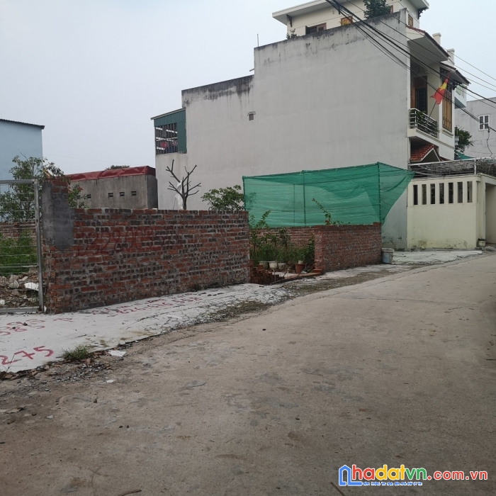 Bán đất tại tổ 8 thị trấn an dương, đường 4m thông ra chung cư tổ 8