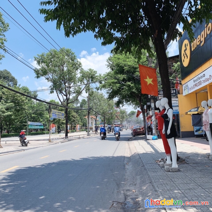 Chdv lê văn thọ, hxh, kế bên cv làng hoa, 91m2, 5 tầng, 11pn, dt 45 triệu, 8.6 tỷ.