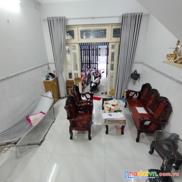 Bán nhà hxt nguyễn thái bình p12 tân bình 64m2 gần khu k300 giá 8 tỷ 2