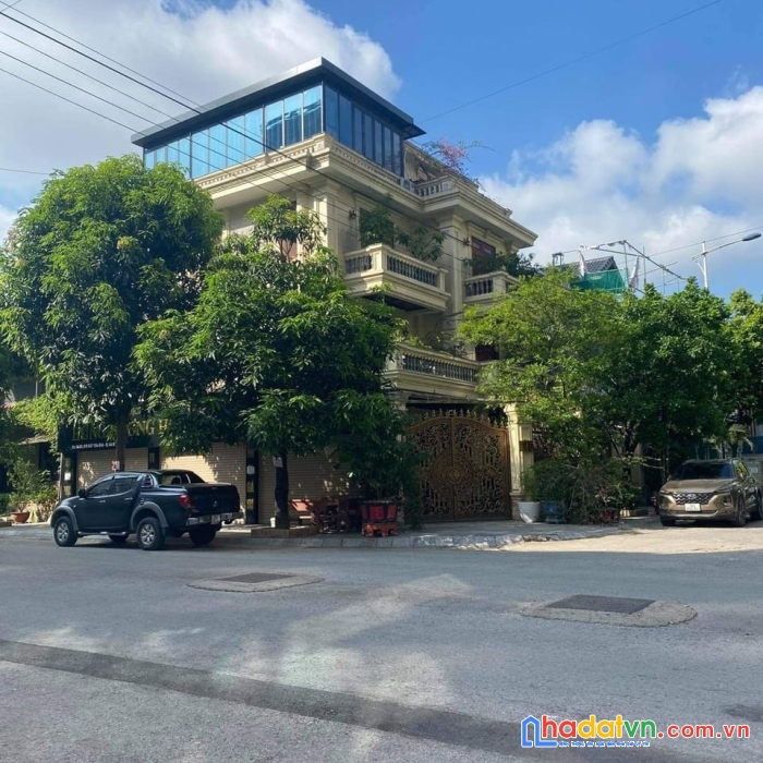 Biệt thự sân vườn văn khê- hà đông lô góc, nội thất sang trọng, hầm ô tô 228m giá bán 48,8 tỷ